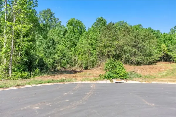 228 River Oaks Circle, Piedmont, SC 29673