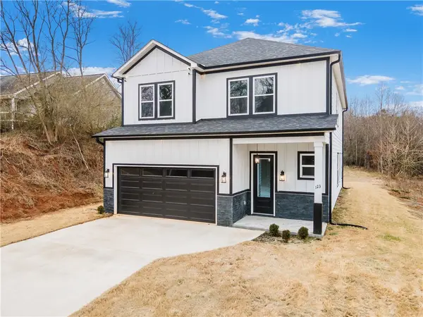 123 Moore Street, Easley, SC 29642