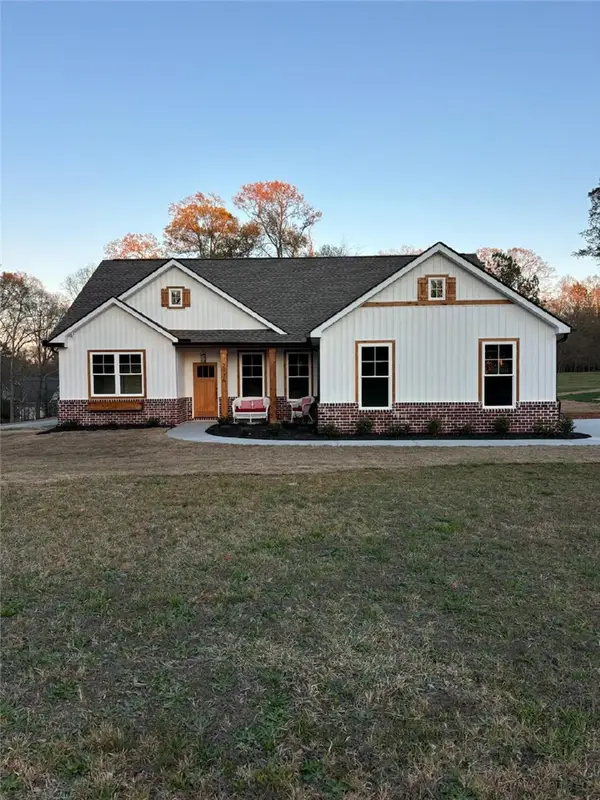 2536 Six Mile Highway, Central, SC 29630