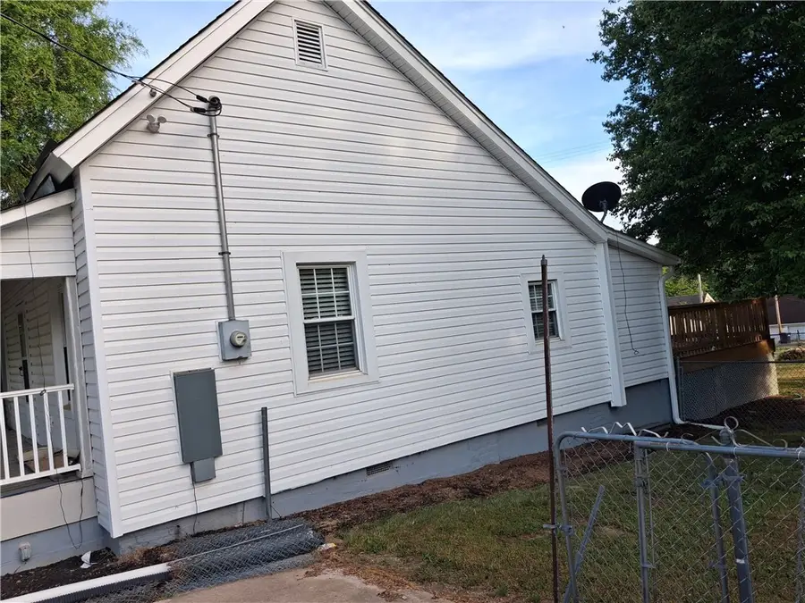 6 Allen Street, Pelzer, SC 29669 - #2