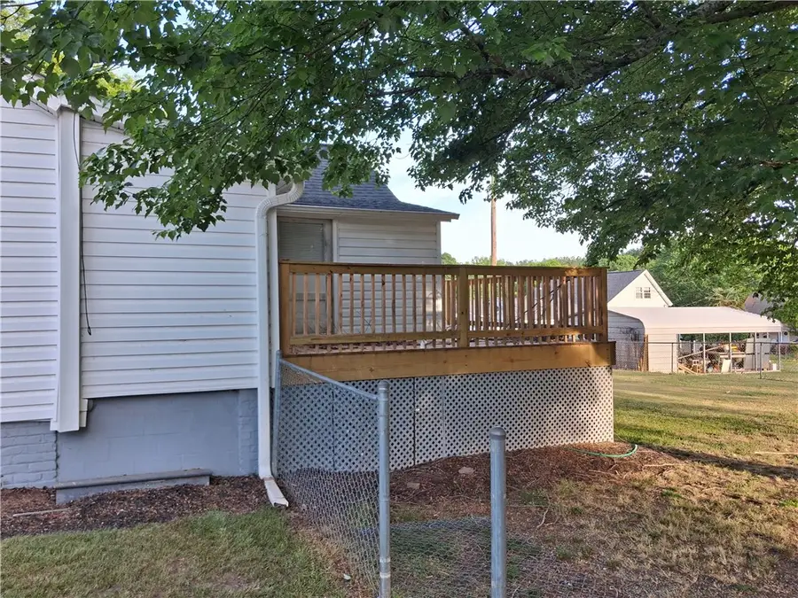 6 Allen Street, Pelzer, SC 29669 - #3