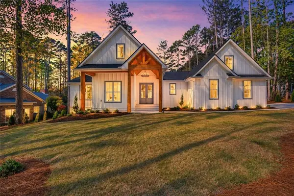 1433 Stillwater Drive, Seneca, SC 29672