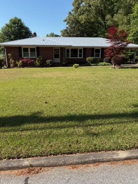205 Sunset Drive, Abbeville, SC 29620