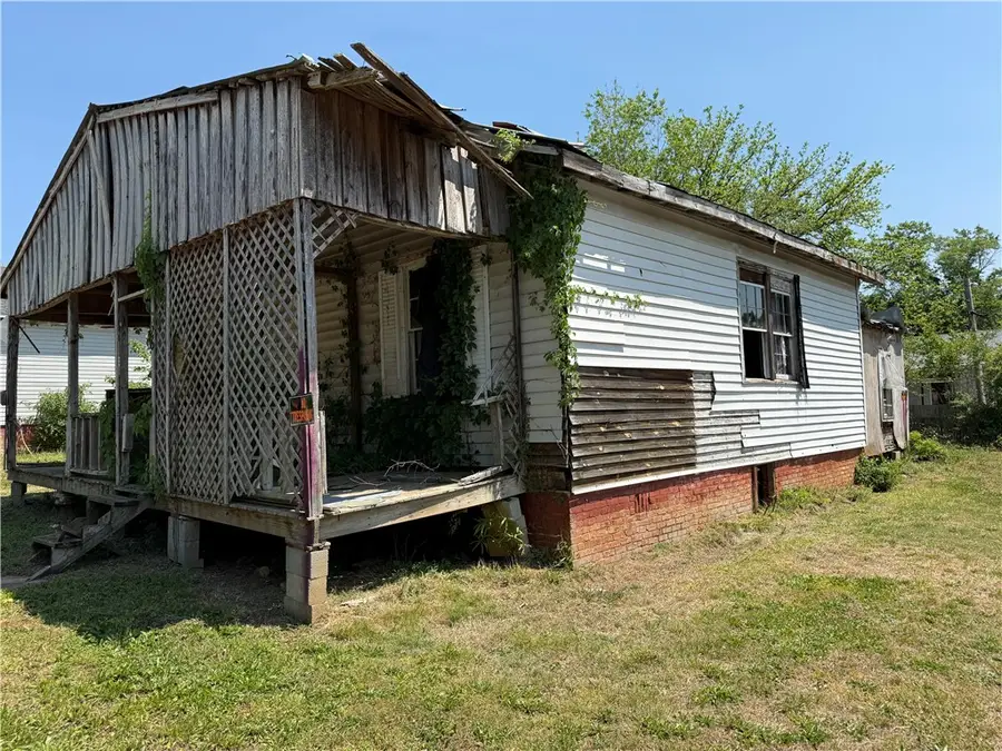 26 Sirrine Street, Seneca, SC 29678 - #3