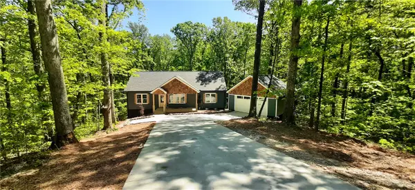 110 Gabriel Way, Pickens, SC 29671