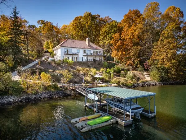 516 Hillandale Road, Seneca, SC 29672