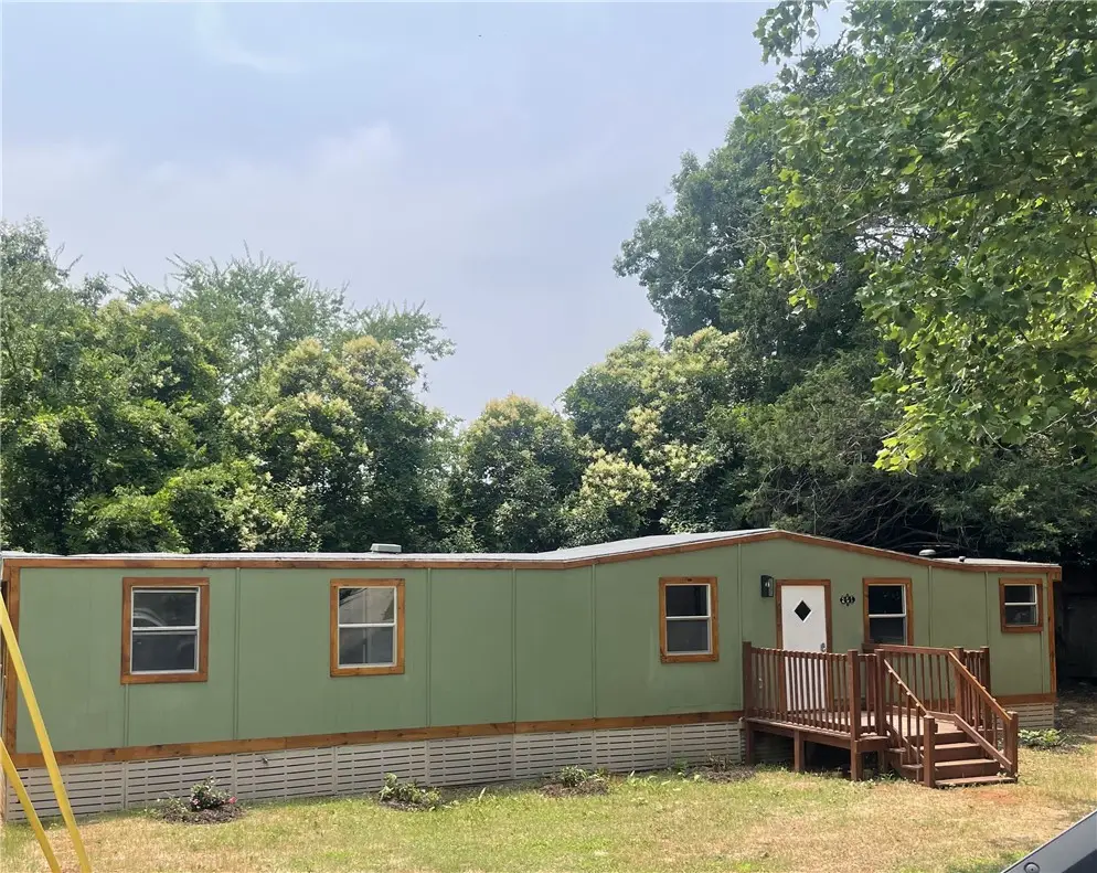 201 Craft Street, Calhoun Falls, SC 29628 - #1