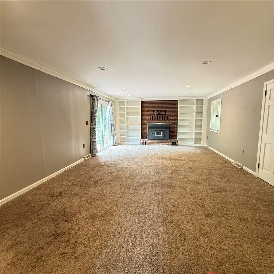 7 River Oaks Drive, Greenville, SC 29611 - #3