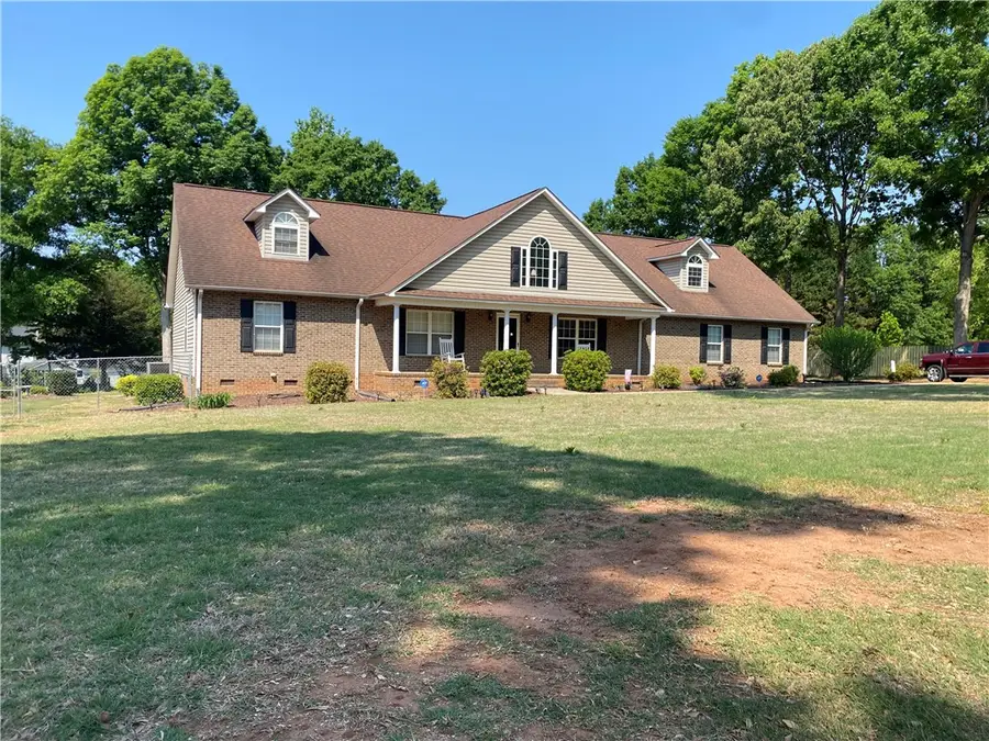 109 Whispering Pines Drive, Anderson, SC 29621 - #2