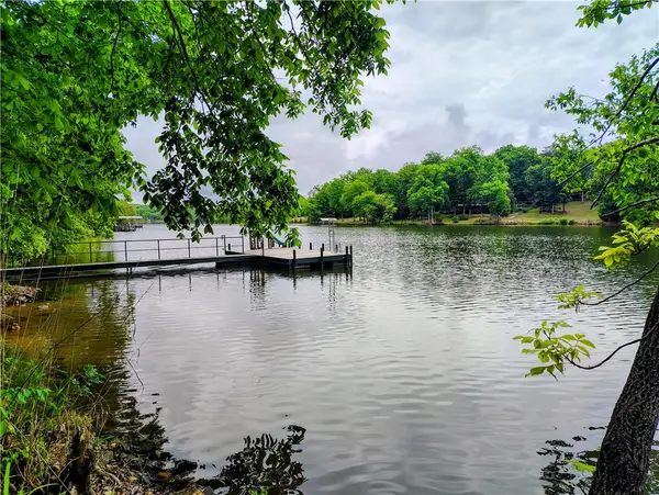 140 Waterside Drive, Iva, SC 29655