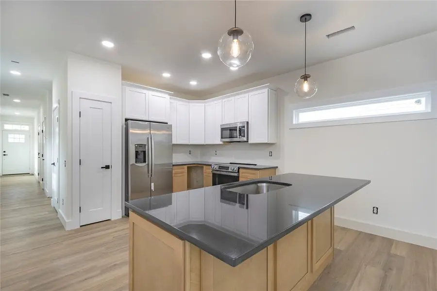 320 Thompson Street, Pendleton, SC 29670 - #2