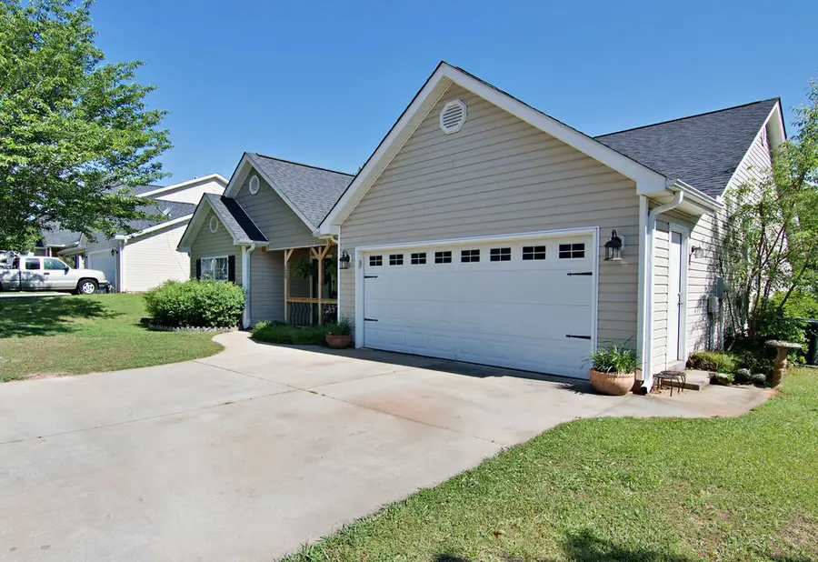123 Palm Branch Way, Anderson, SC 29621 - #2