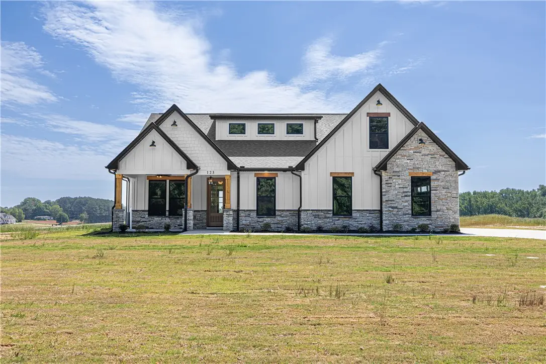 123 Dobbins Road, Townville, SC 29689 - #1