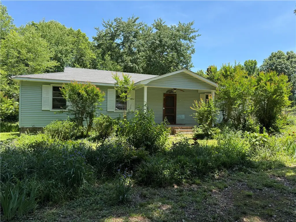 106 Nickie Drive, Williamston, SC 29697 - #1