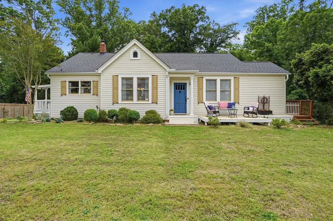 205 Myrtle Avenue, Belton, SC 29627 - #1