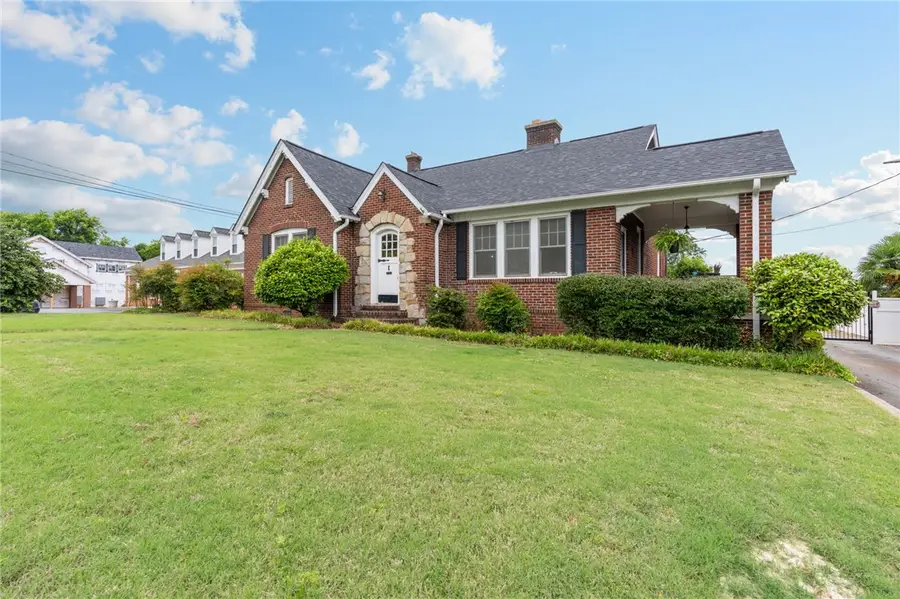 305 E Calhoun Street, Anderson, SC 29621 - #3