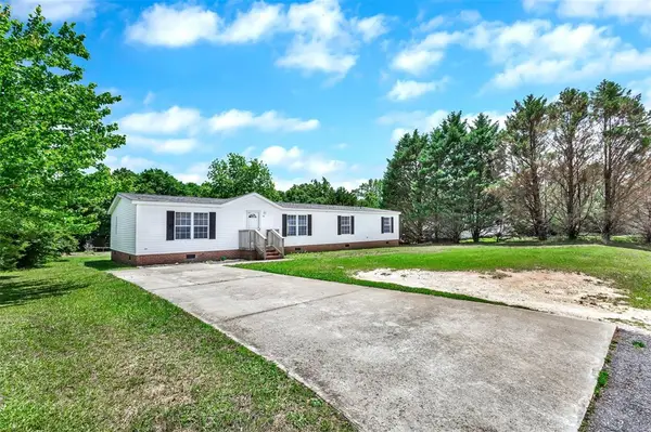 109 Sue Ella Court, Townville, SC 29689
