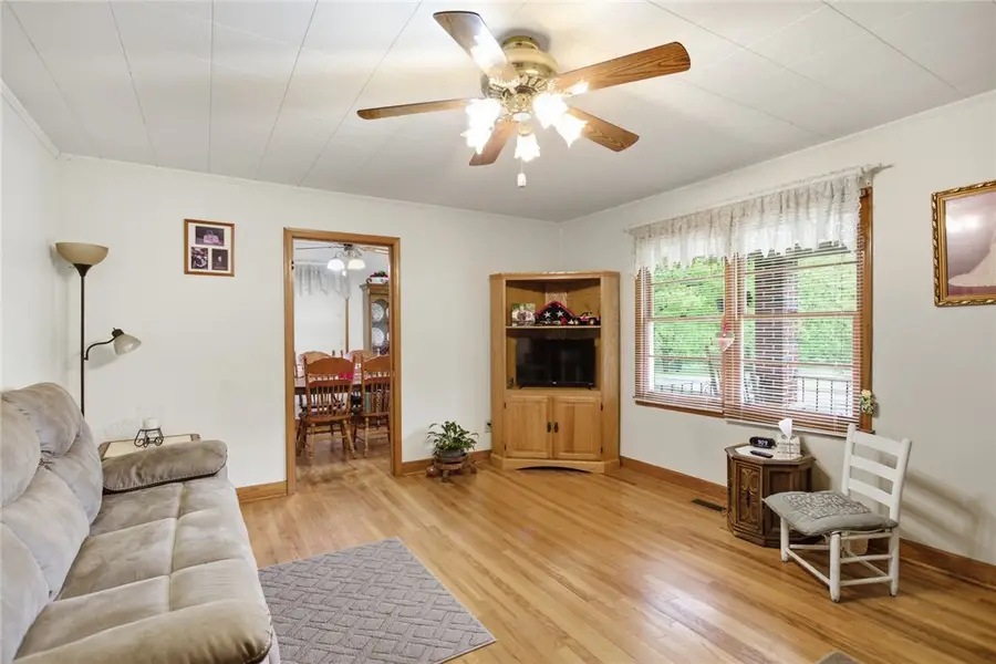 282 W Bennett Road, Westminster, SC 29693 - #3
