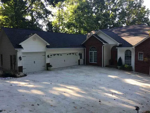 214 Berwick Court, Seneca, SC 29672