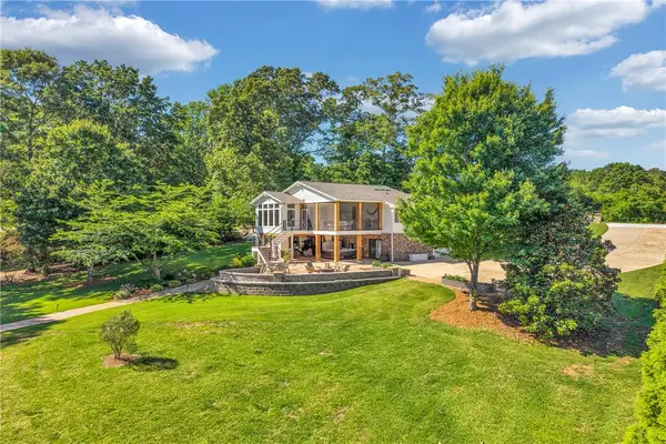 105 Meadowcrest Drive, Seneca, SC 29672