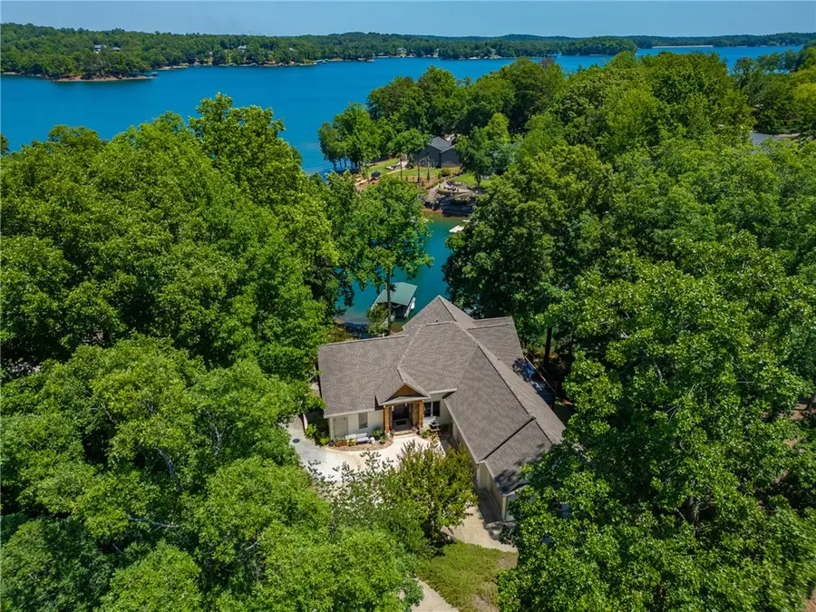 206 N Beacon Shores Drive, Seneca, SC 29672 - #2