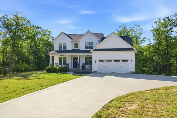 525 Sixteenth Circle, Walhalla, SC 29691