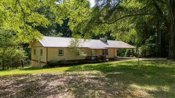 304 Shrine Club Road, Seneca, SC 29672