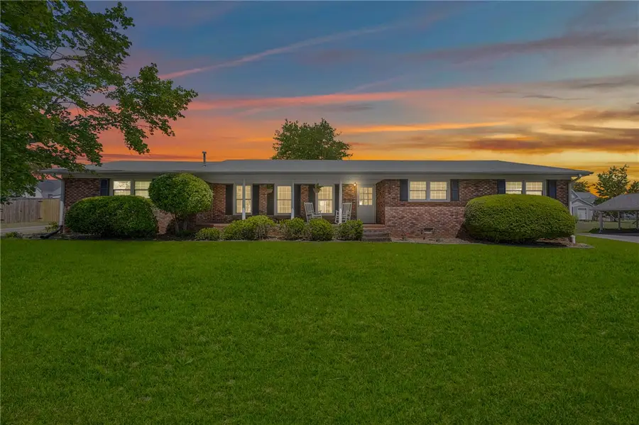 205 Meadow Lane, Easley, SC 29642 - #2