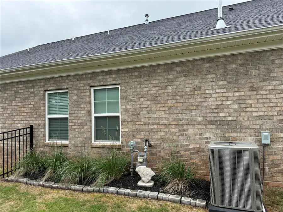 122 Pleasant Hill Drive, Easley, SC 29642 - #2