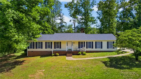 9 Williams Road, Travelers Rest, SC 29690