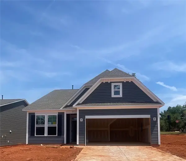50 Halsey Street, Central, SC 29630