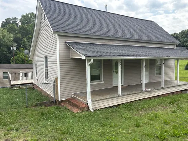 24 Adger Street, Pelzer, SC 29669