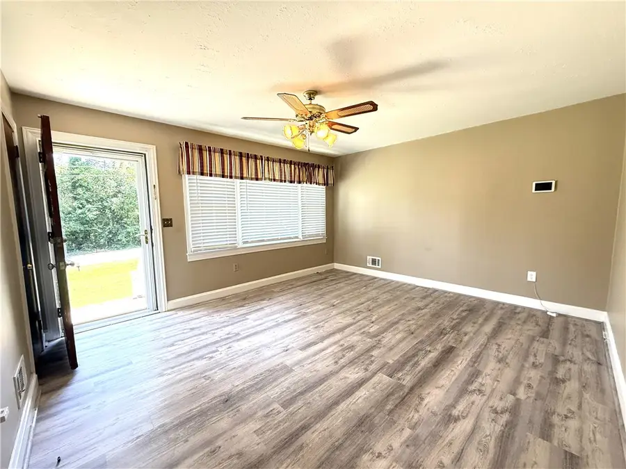 13 Lynhurst Drive, Greenville, SC 29611 - #2