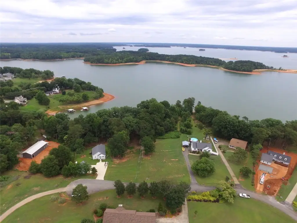 3 N Windy Point, Townville, SC 29689 - #1
