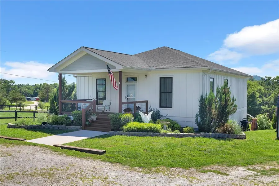 349 Amberwood Road, Pickens, SC 29671 - #2