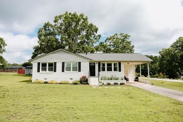 2 Polly Street, Honea Path, SC 29654