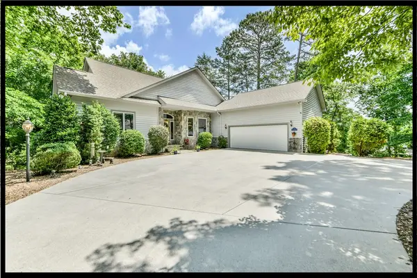 34 Calm Sea Drive, Salem, SC 29676