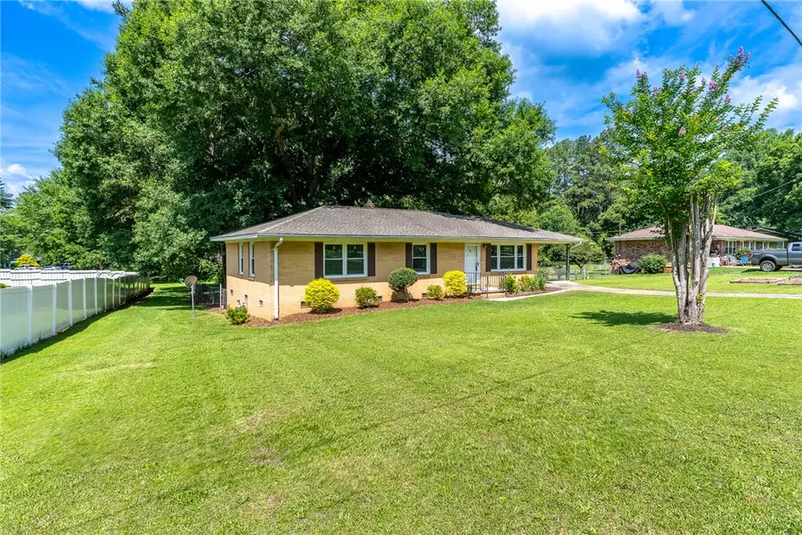301 Playground Road, Walhalla, SC 29691 - #3