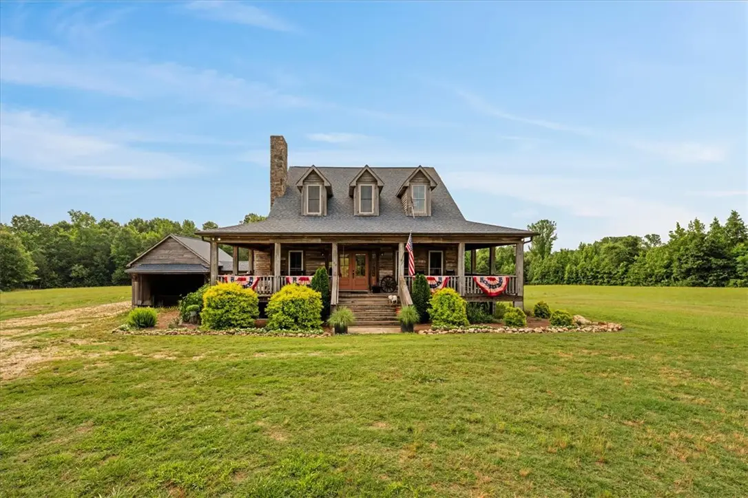 100 Princeton Highway, Honea Path, SC 29654 - #1