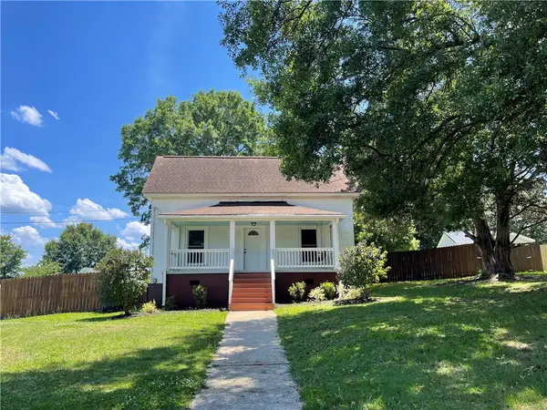 3 Wardlaw Street, Pelzer, SC 29669