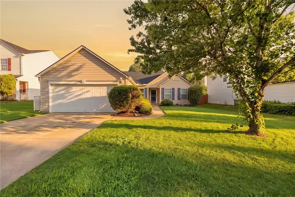 120 Crescent Creek Court, Greenville, SC 29605