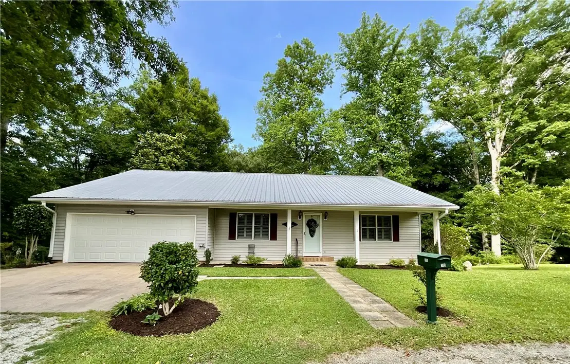 300 Playground Road, Walhalla, SC 29691 - #1