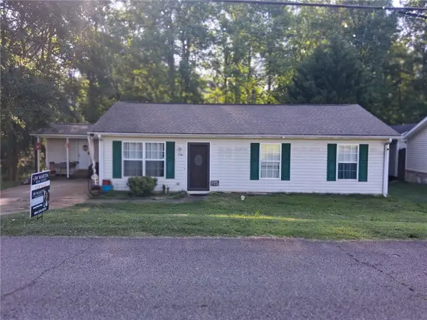 756 Maple Drive, Greer, SC 29651