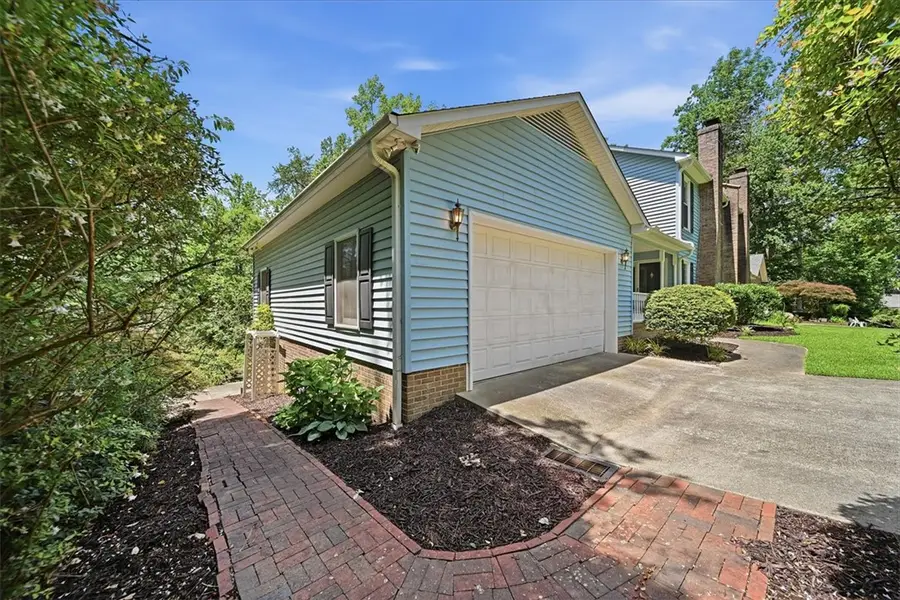 14042 E Camelia Lane, Seneca, SC 29678 - #3