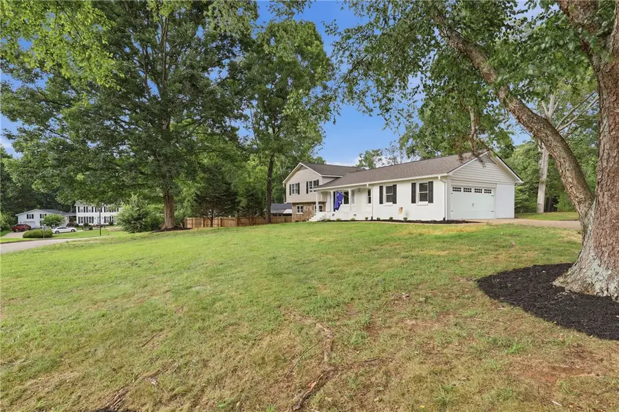 401 Clarendon Drive, Easley, SC 29642 - #2
