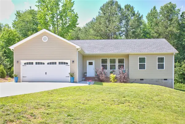 405 Pawnee Drive, Walhalla, SC 29691