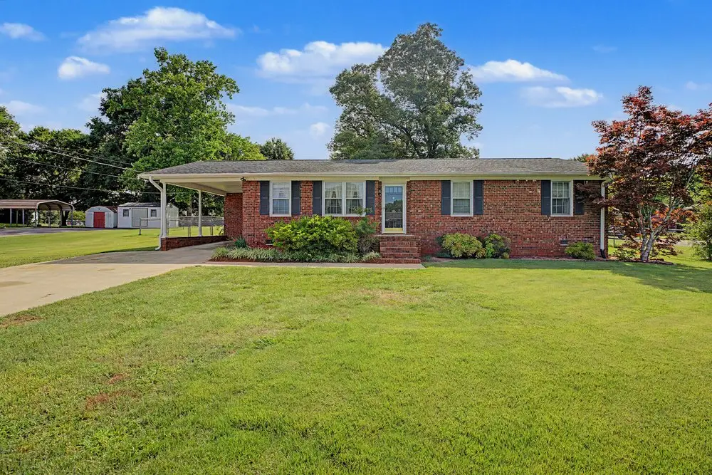 115 Brunson Street, Pickens, SC 29671 - #1