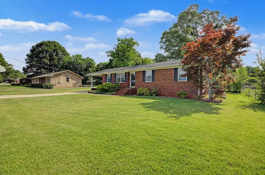 115 Brunson Street, Pickens, SC 29671 - #2