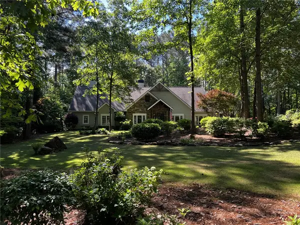 406 E Waterside Drive, Seneca, SC 29672