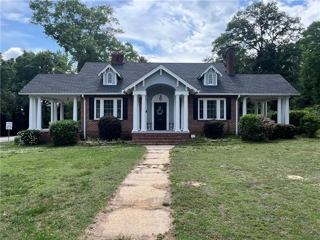 409 Brown Avenue, Belton, SC 29627 - #1
